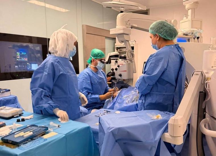 First complex retinal surgery performed at Al-Jahra Hospital